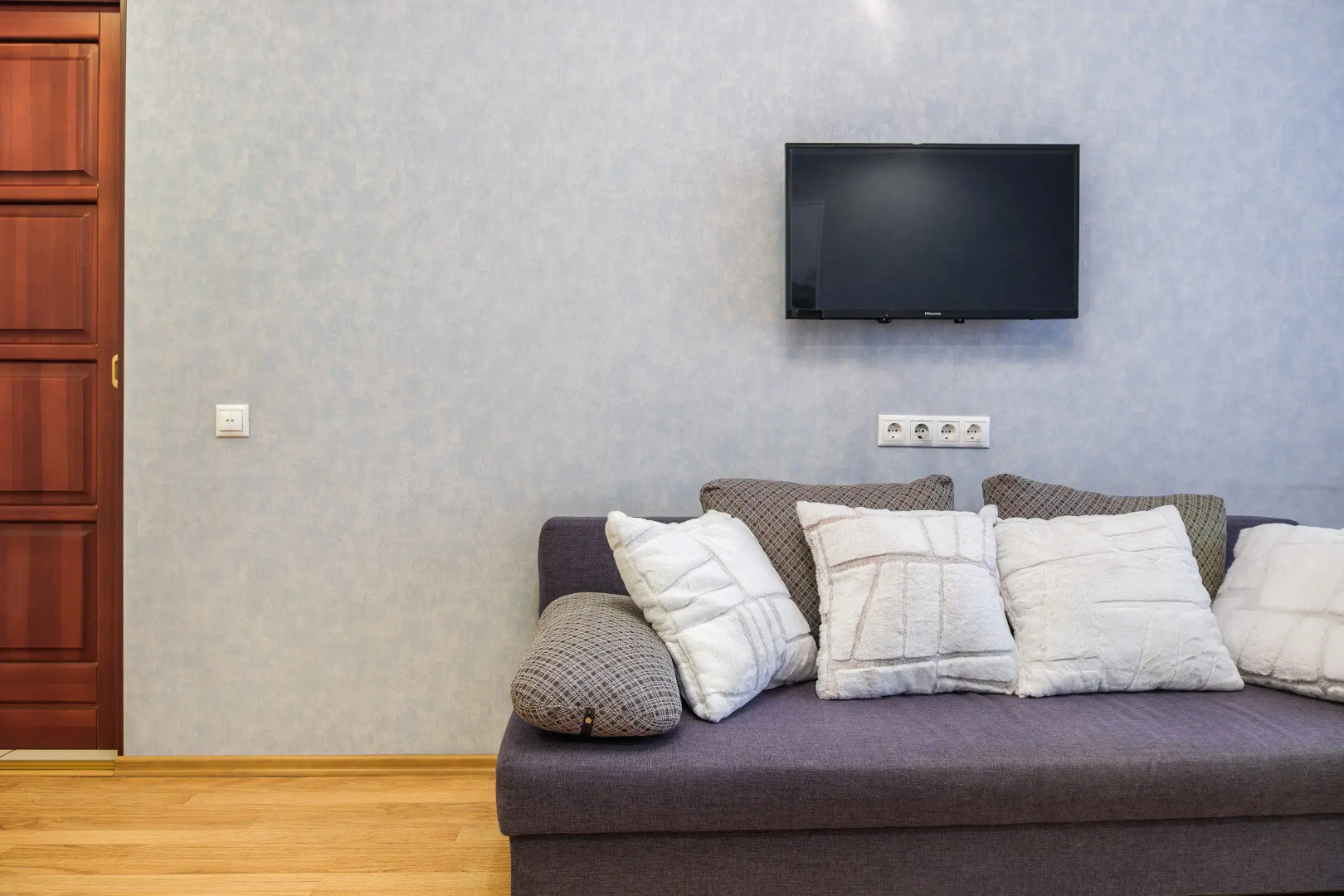 Апартаменты Каменская 83