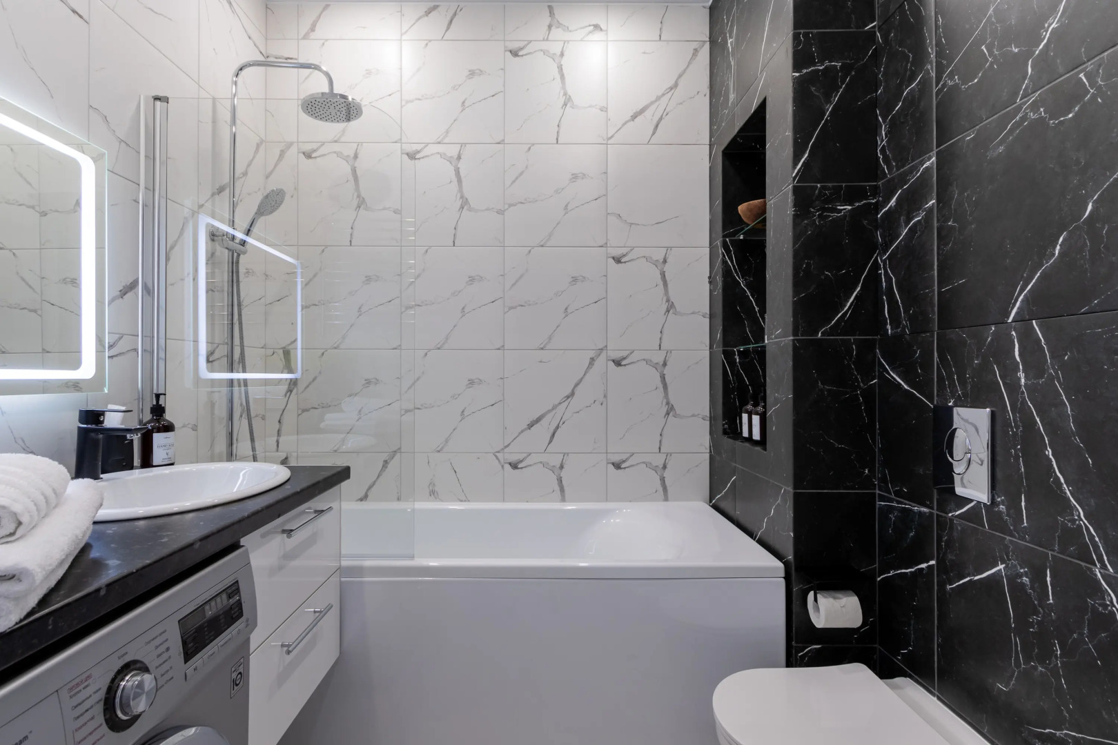 Квартира RoomyRoom Emerald