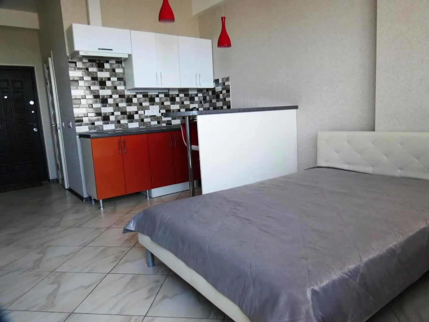 Апартаменты с Балконом и Шикарным Видом на Море