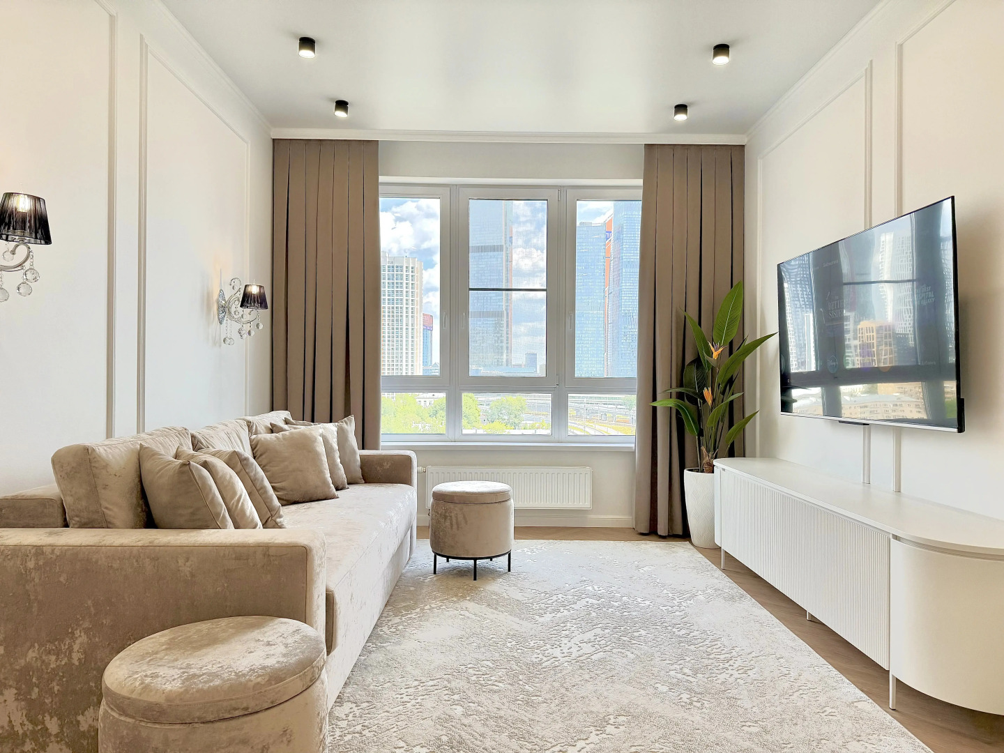 Квартира Роскошная с Дизайнерским Люкс Решением и Видом на Реку и Москва-Сити