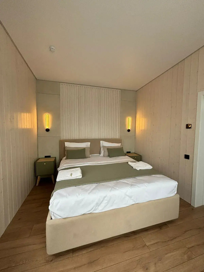 Частный дом у реки с сауной и чаном