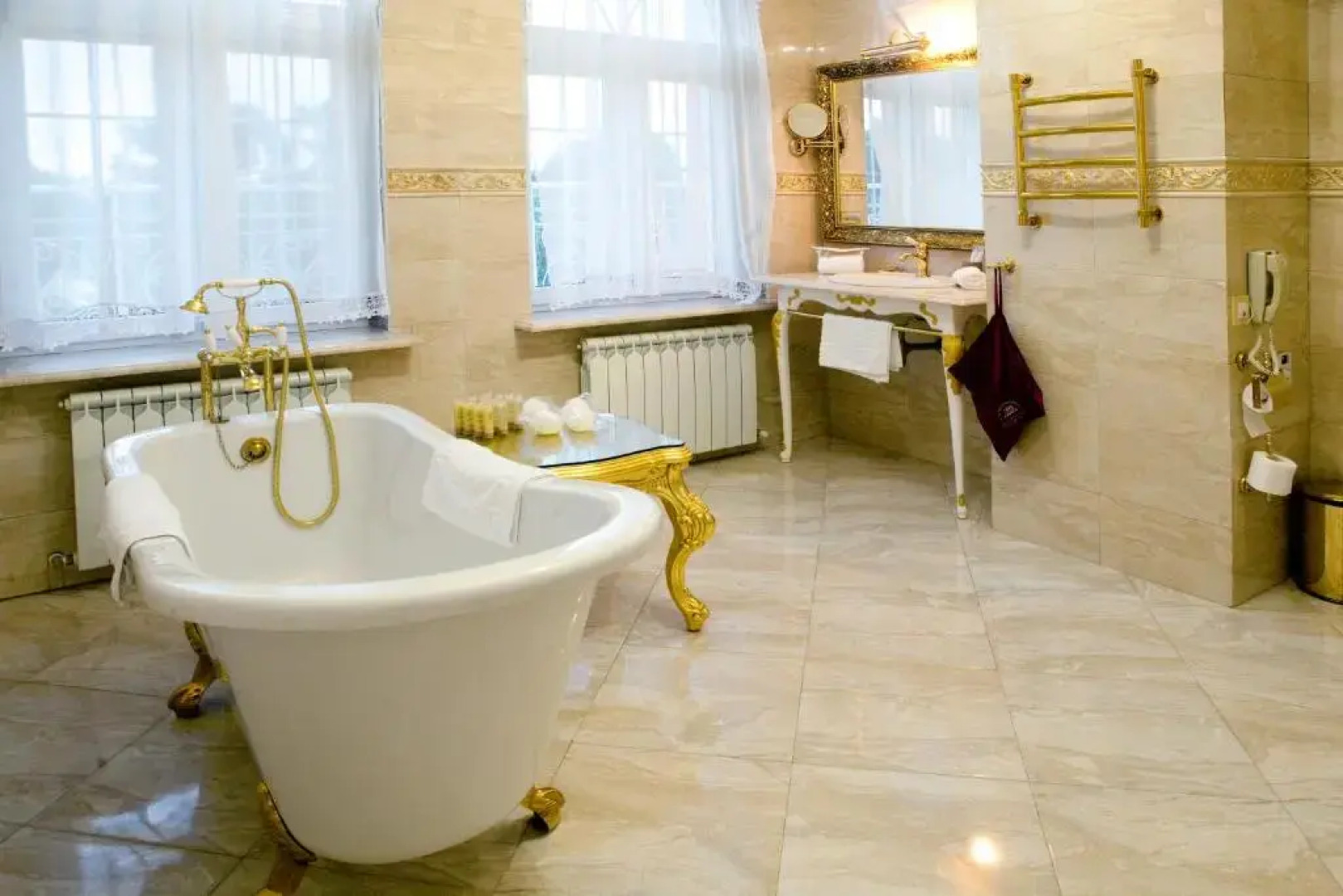 Петровский Причал Luxury Hotel&SPA