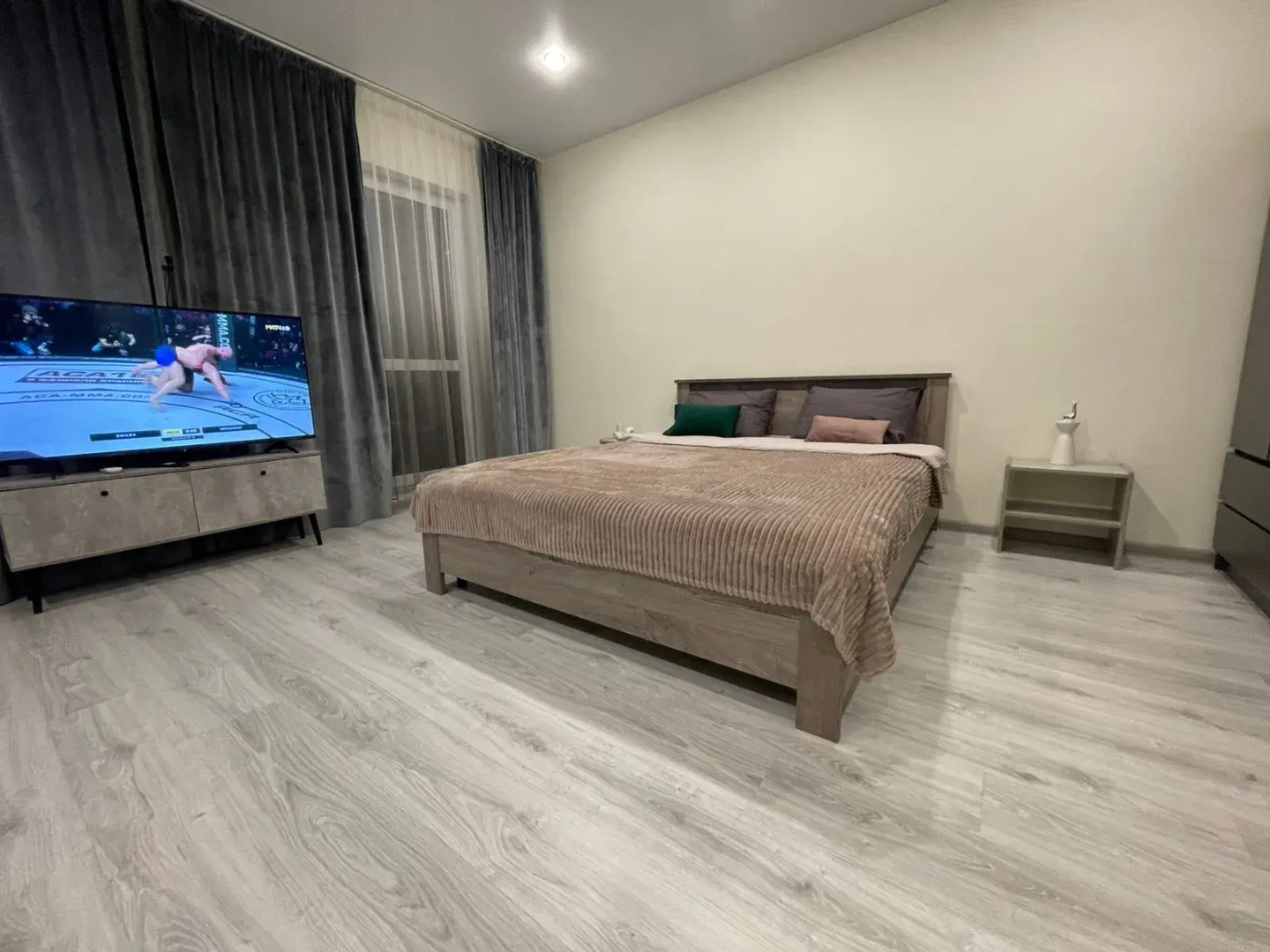 Квартира Просторная студия в Уссирийске