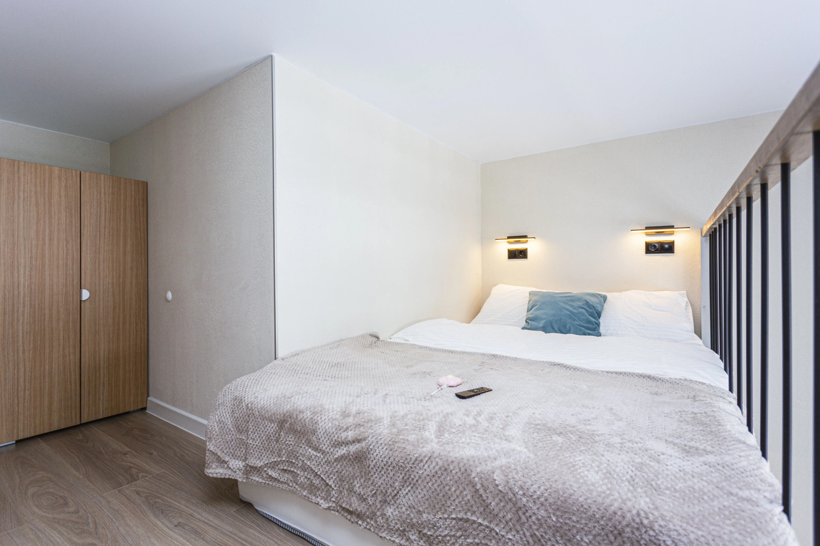 Апартаменты четырехместные на Рябиновой 1