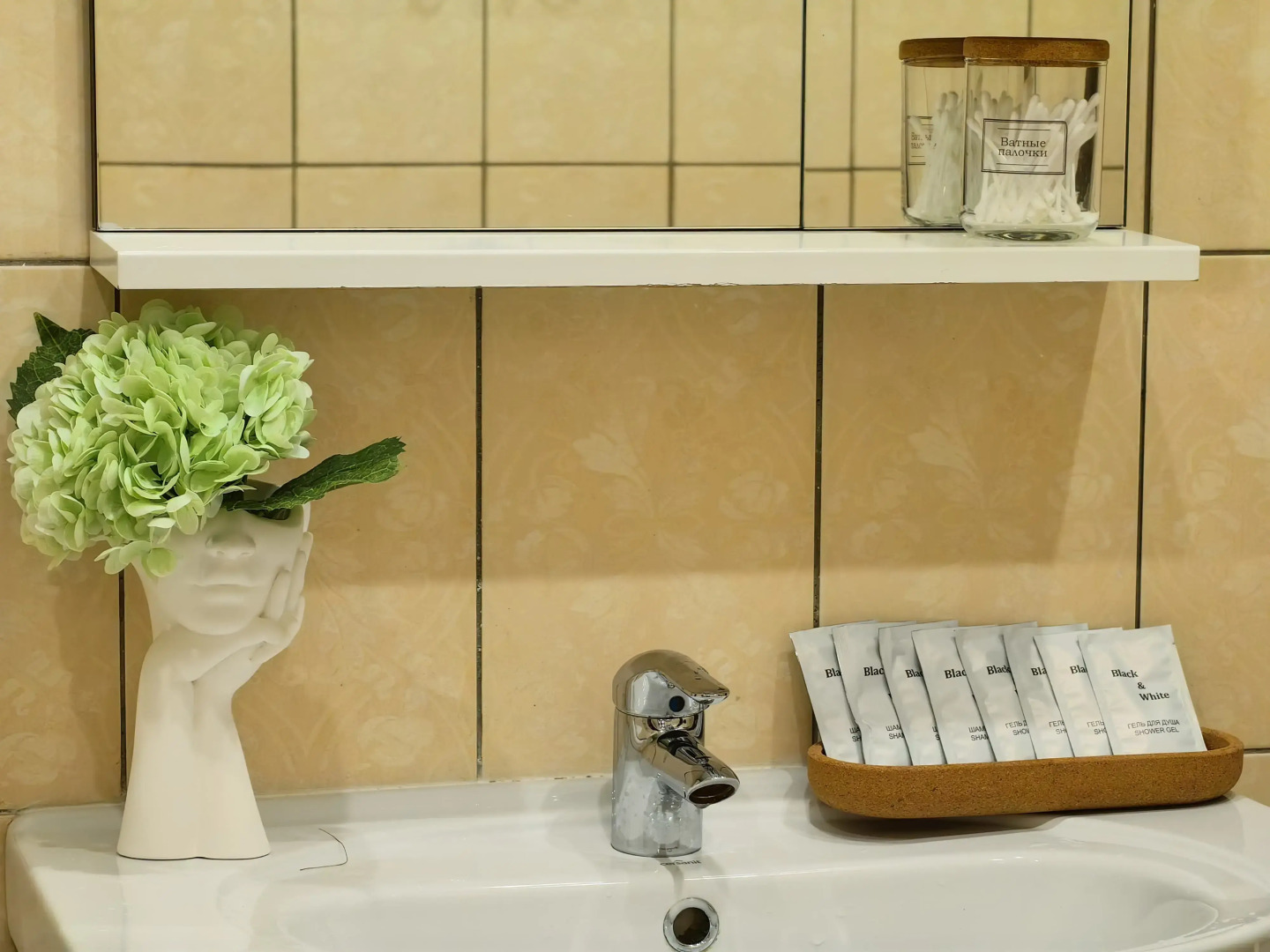 Апартаменты Like Home на Профсоюзной