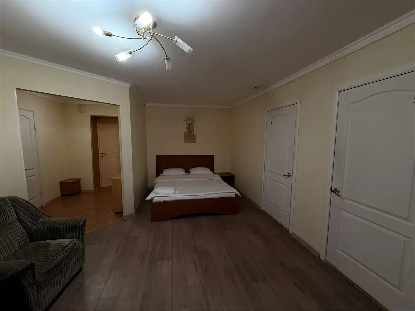 Гостиница А