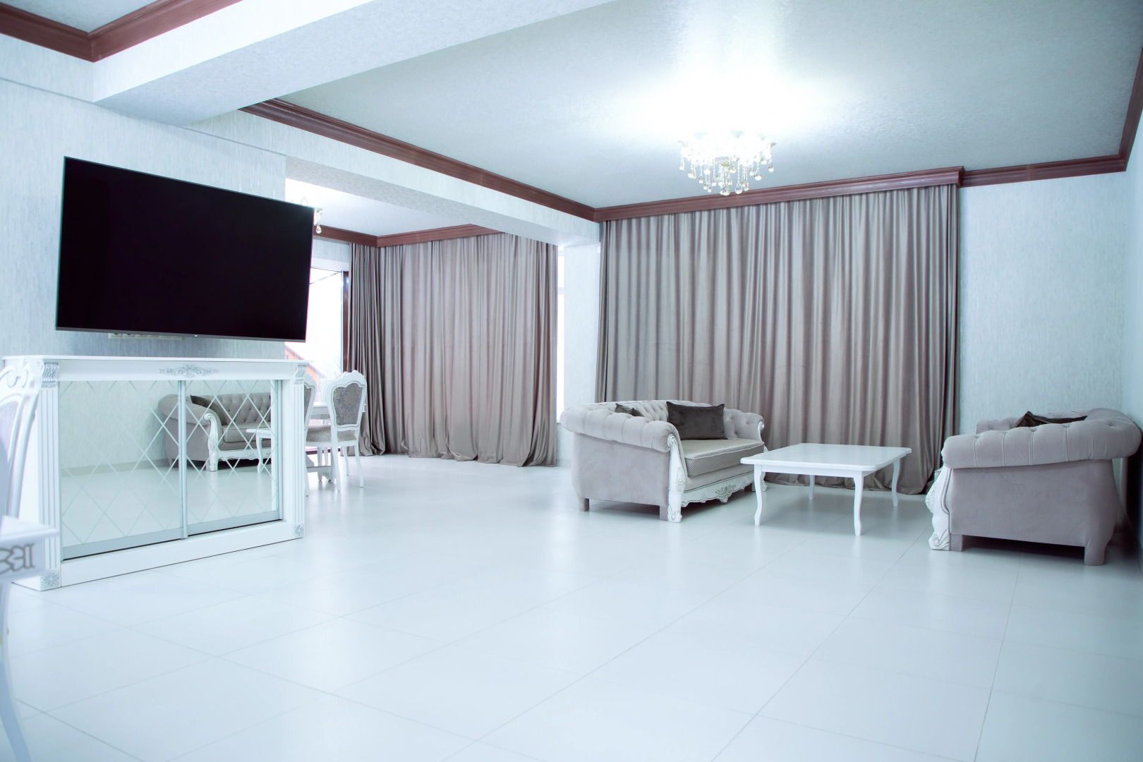 Вилла Алёлина хата