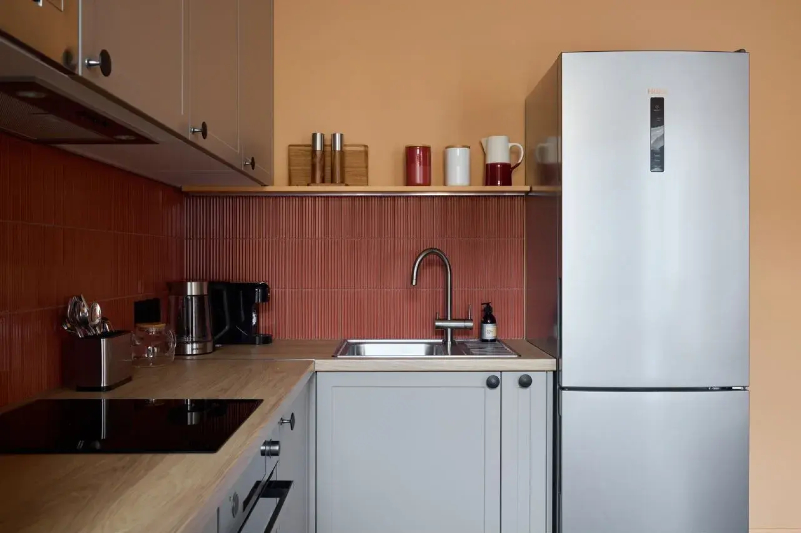 Апартаменты на 5-й линии Васильевского острова 34