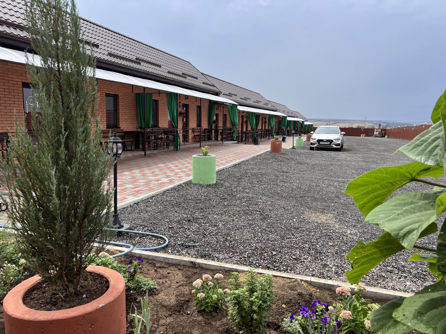 Отель Астонит