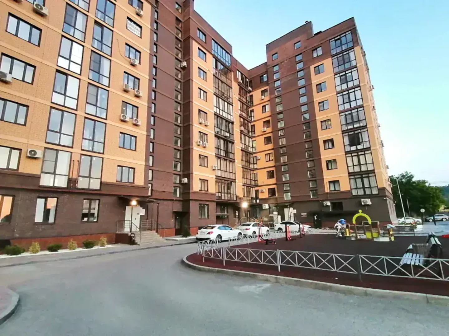 Квартира в центре Пятигорска с видом на гору Бештау и парк Кирова