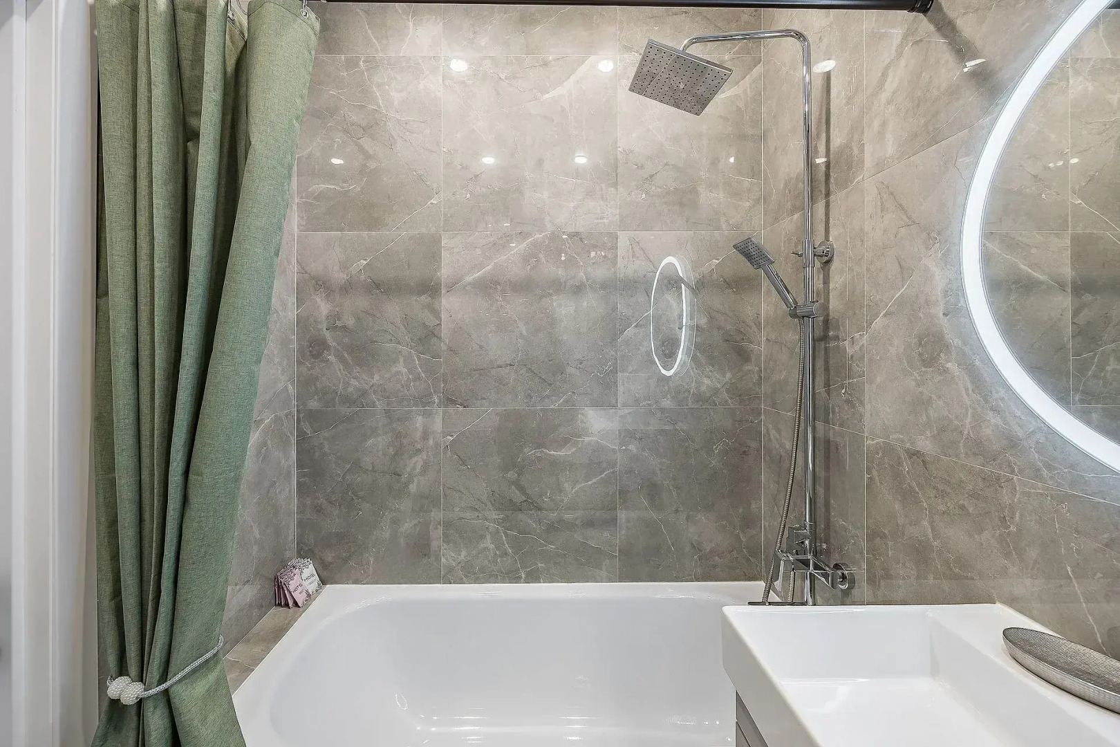 Апартаменты iZi Apart в центре Автозавода. ст. М Парк Культуры