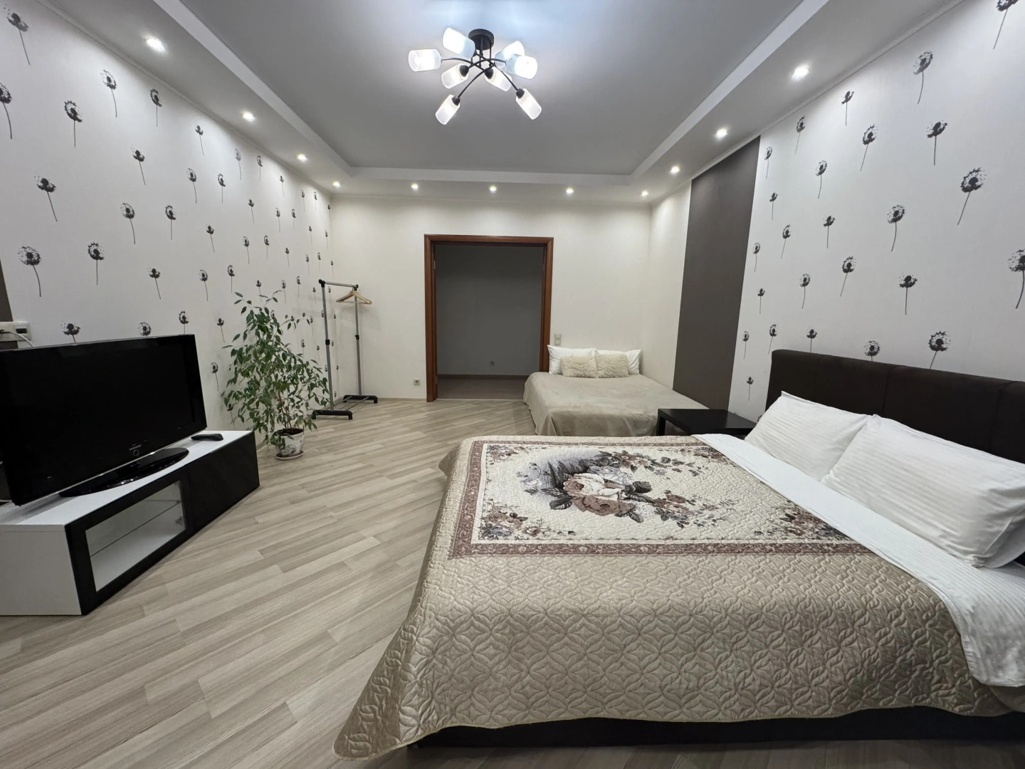 Квартира Трехкомнатная семейная