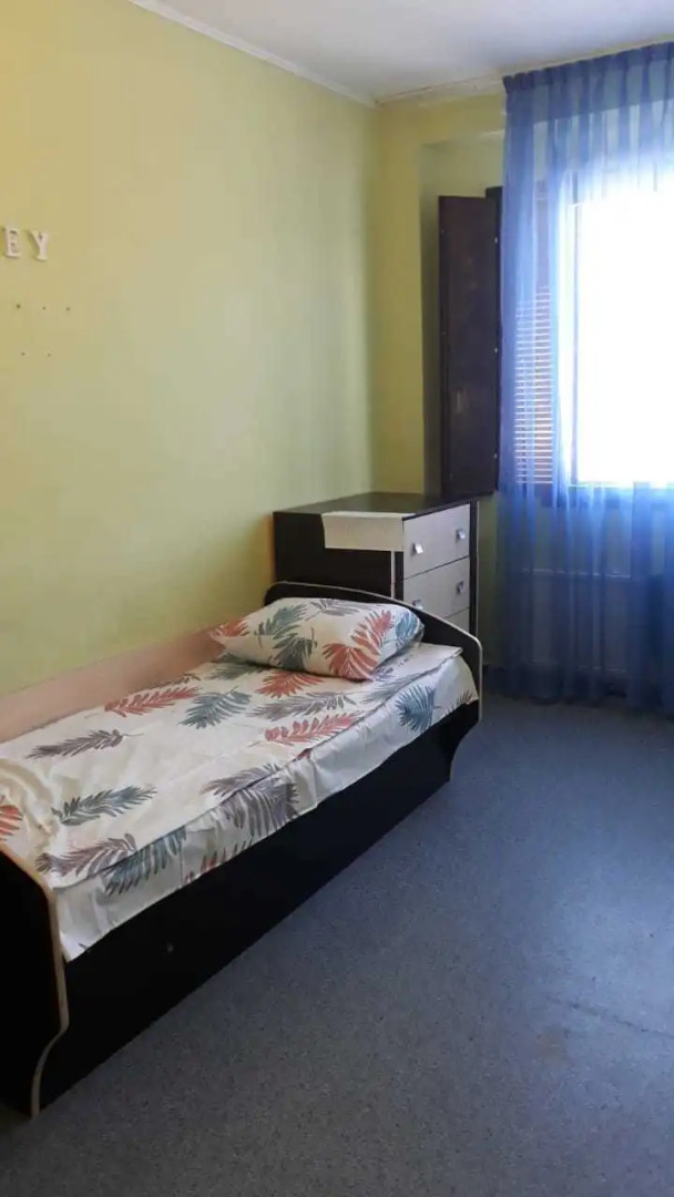 Квартира на 70 лет Октября 2