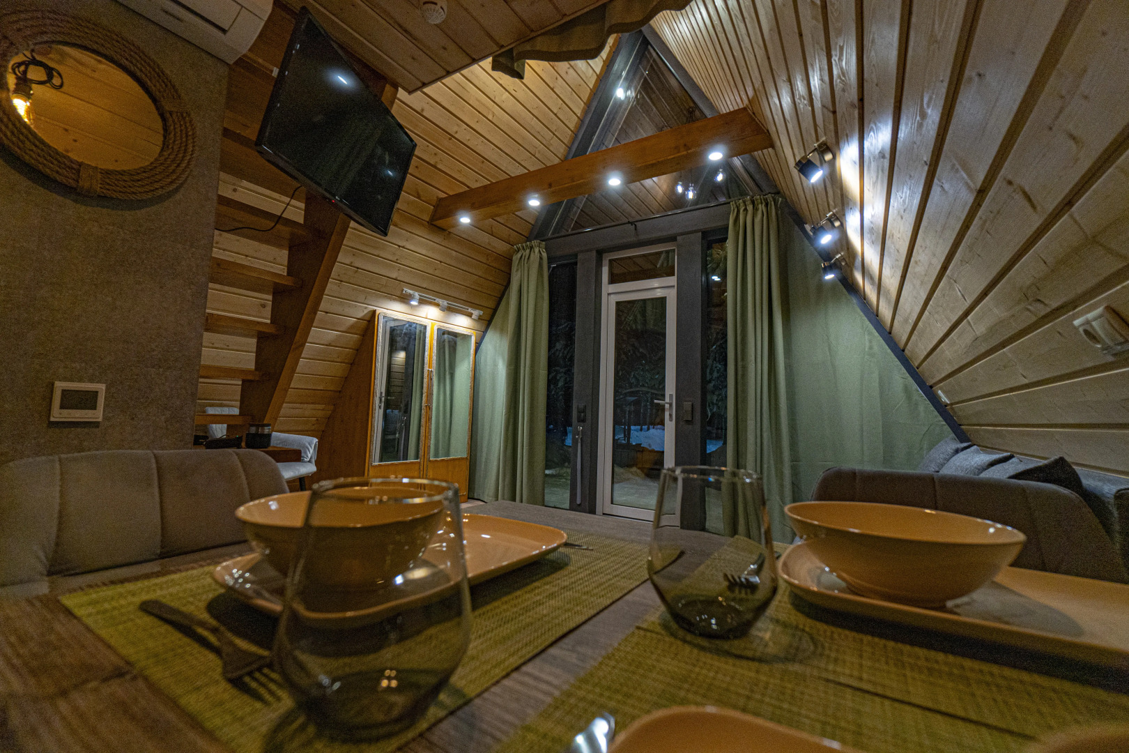 Гостевой дом A-Frame 40 с панорамным остеклением