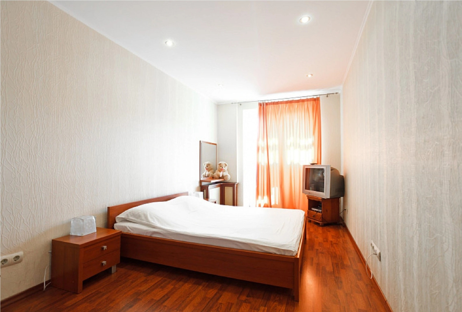 Апартаменты Независимости 74