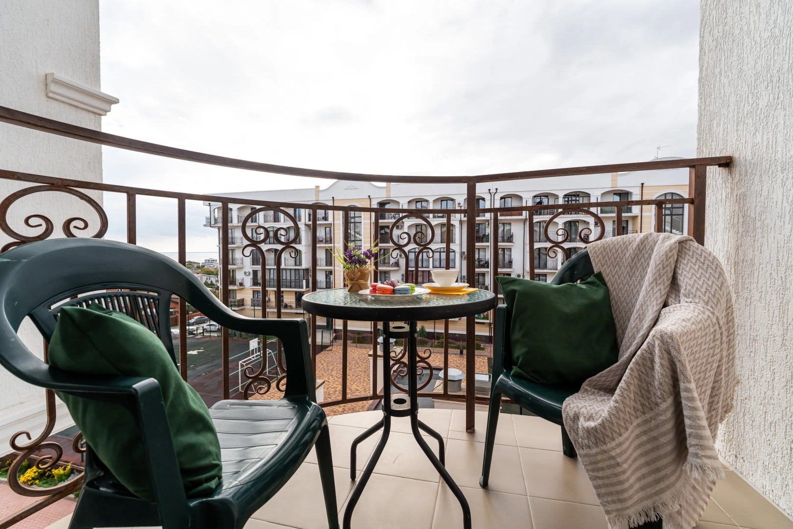 Апартаменты студия с видом на море в Мысхако от LetoApart