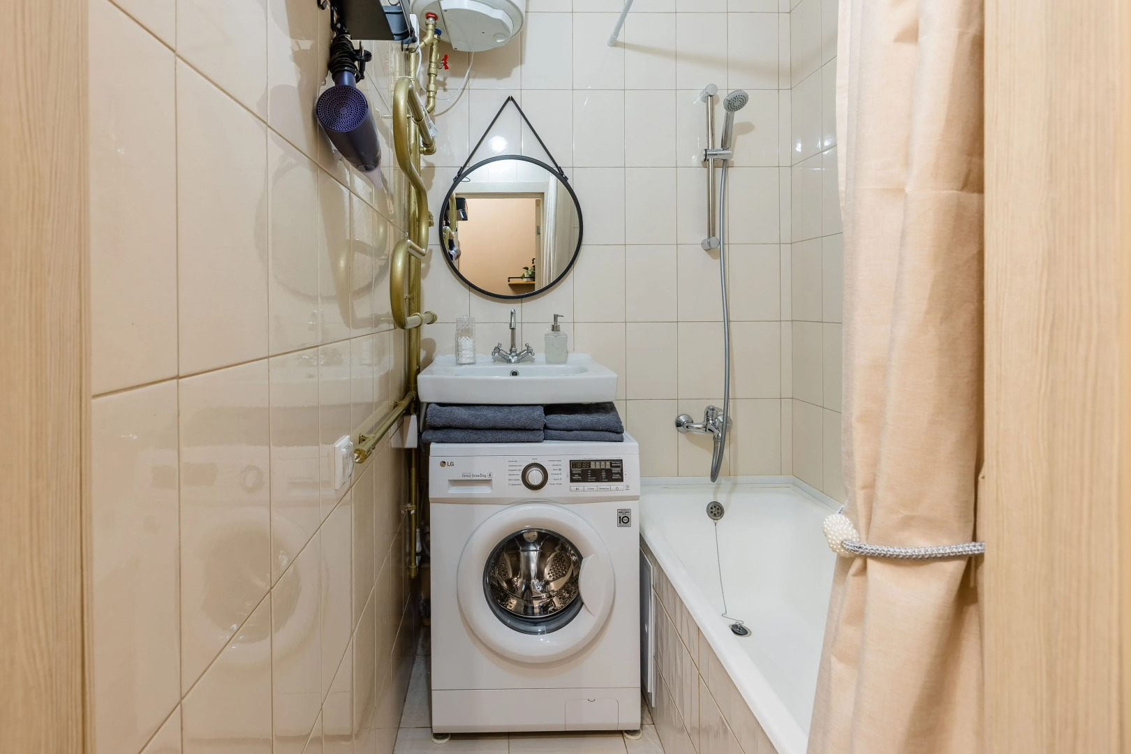 Апартаменты Prudius Apart двухкомнатные в Кронштадте у Собора