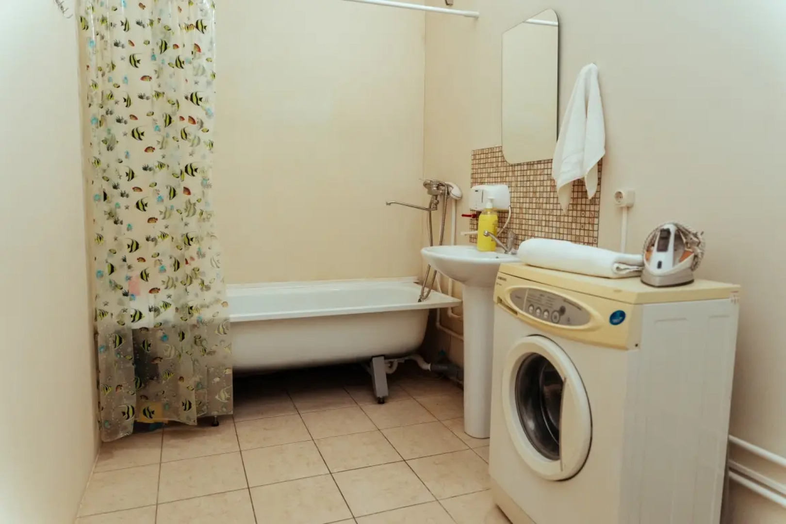 Апартаменты на Революции 48а