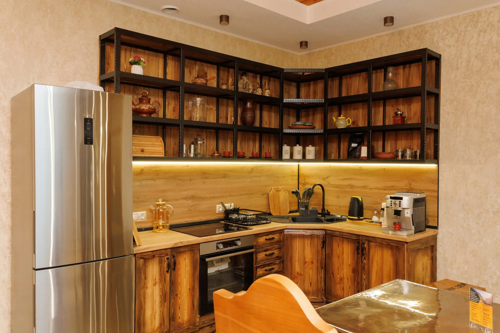 Частный Дом в Горах с Бассейном