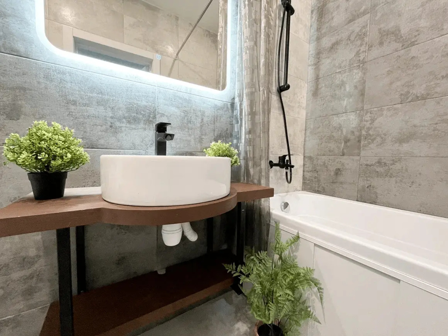 Апартаменты Новая Студия на Набережной №451