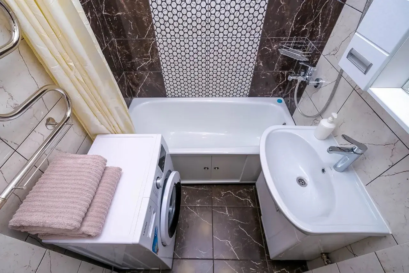 Квартира Двухкомнатная