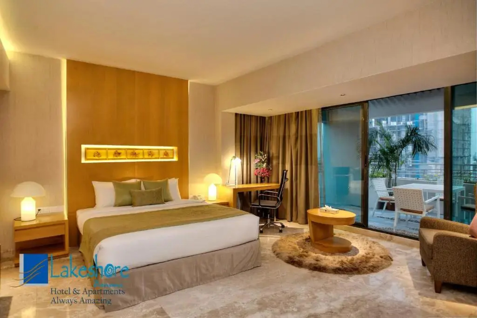 Отель Lakeshore Banani