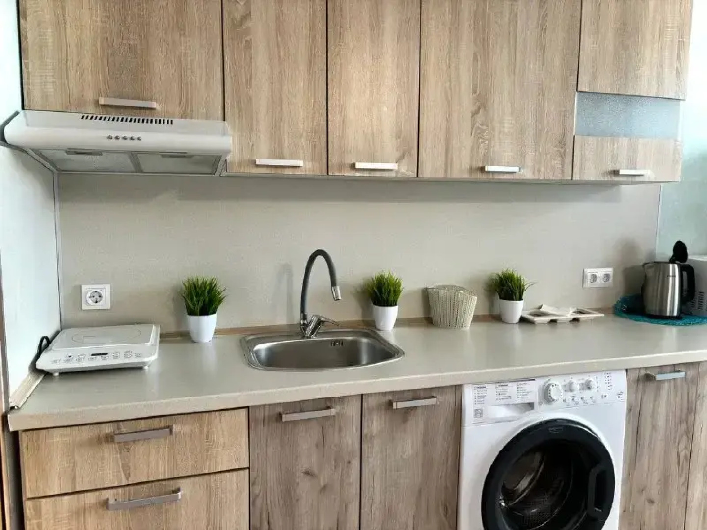 Апартаменты BestHome Двухкомнатная квартира Golden Sunshine на Волге