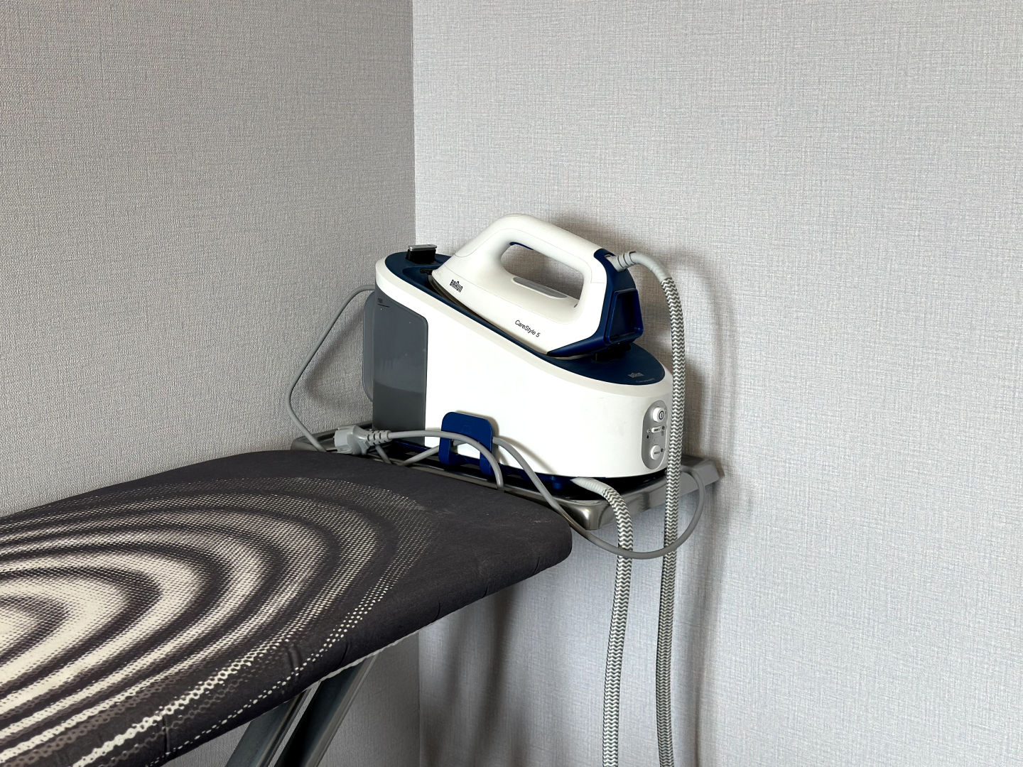 Аппартаменты "Эленика" двухкомнатная квартира в Махачкале с видом на озеро и мечеть