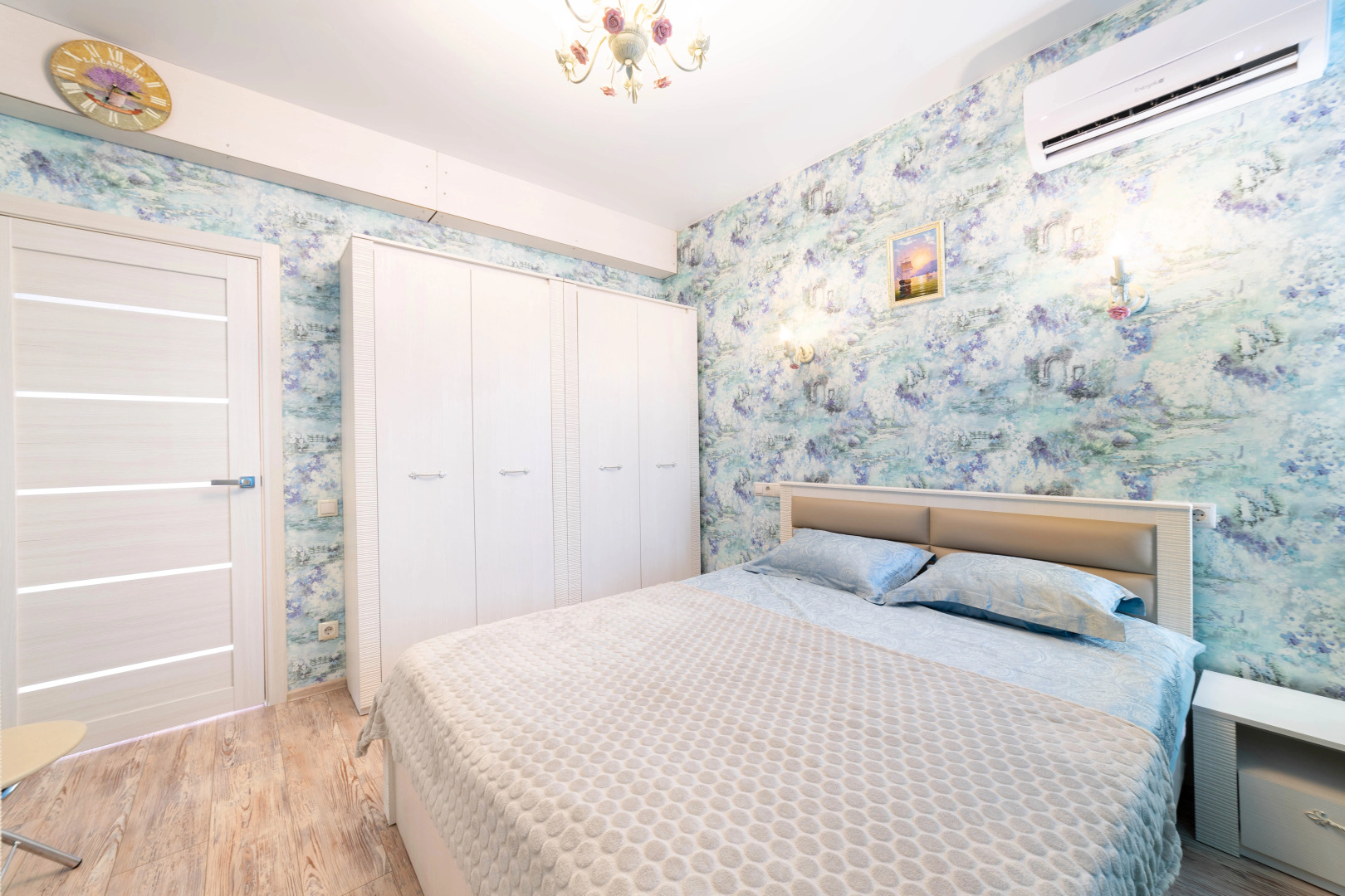 Просторные апартаменты Визит в Сочи