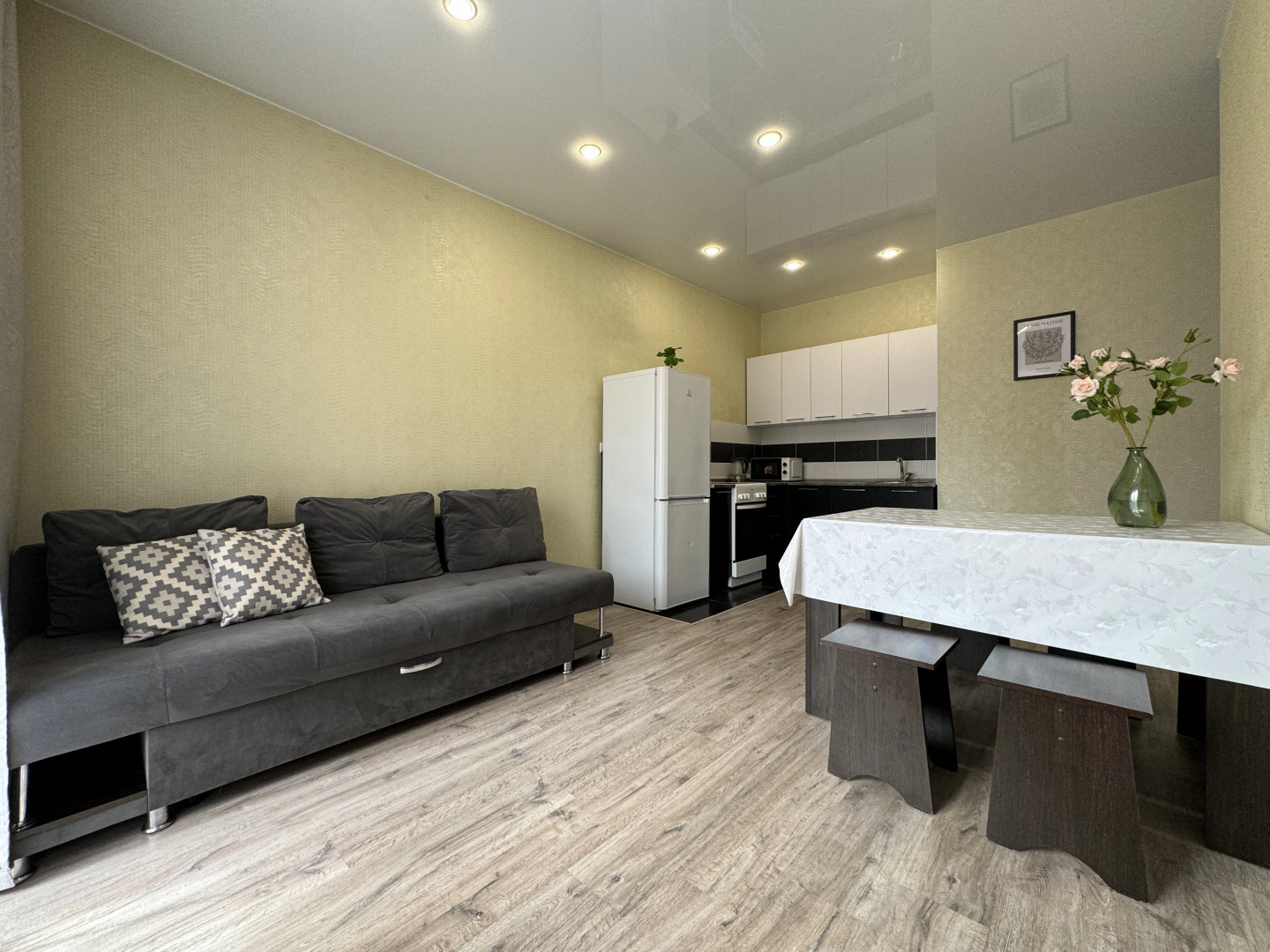 Квартира Евро 2-ком Красноказачья 76/1-60 КакДома в Иркутске