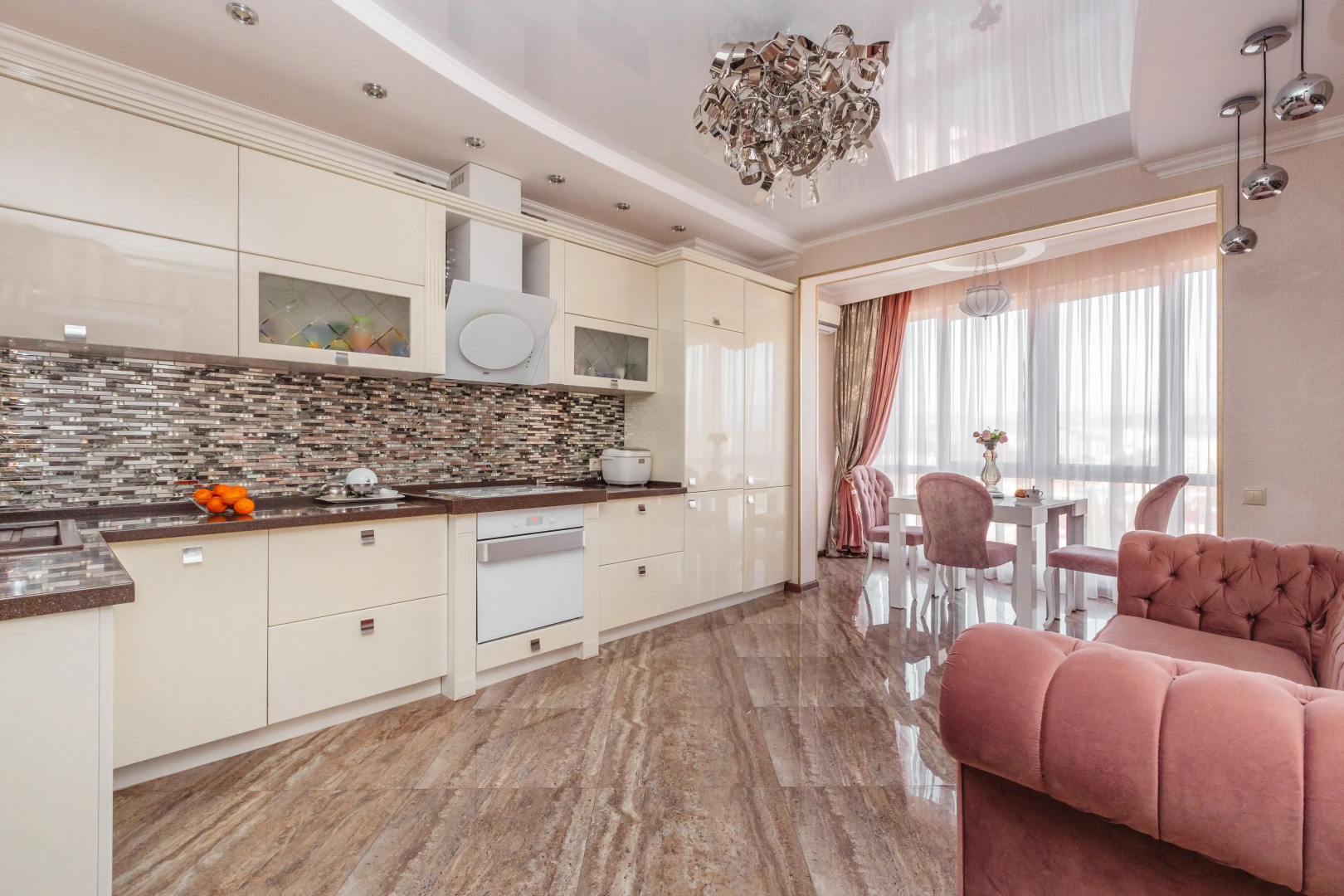 Квартира пер. Богдана Хмельницкого 10