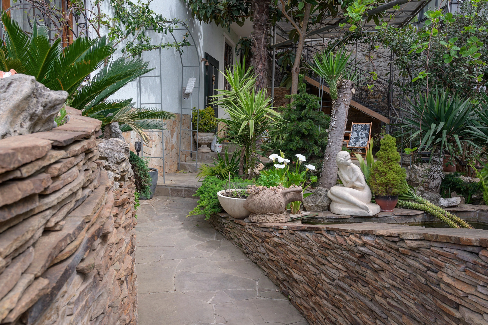 Студия люкс на Нагорной