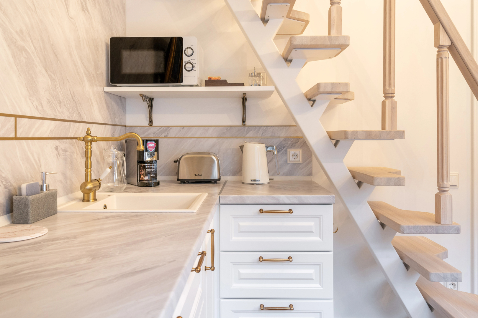 Апартаменты KeysSpb на Невском St3