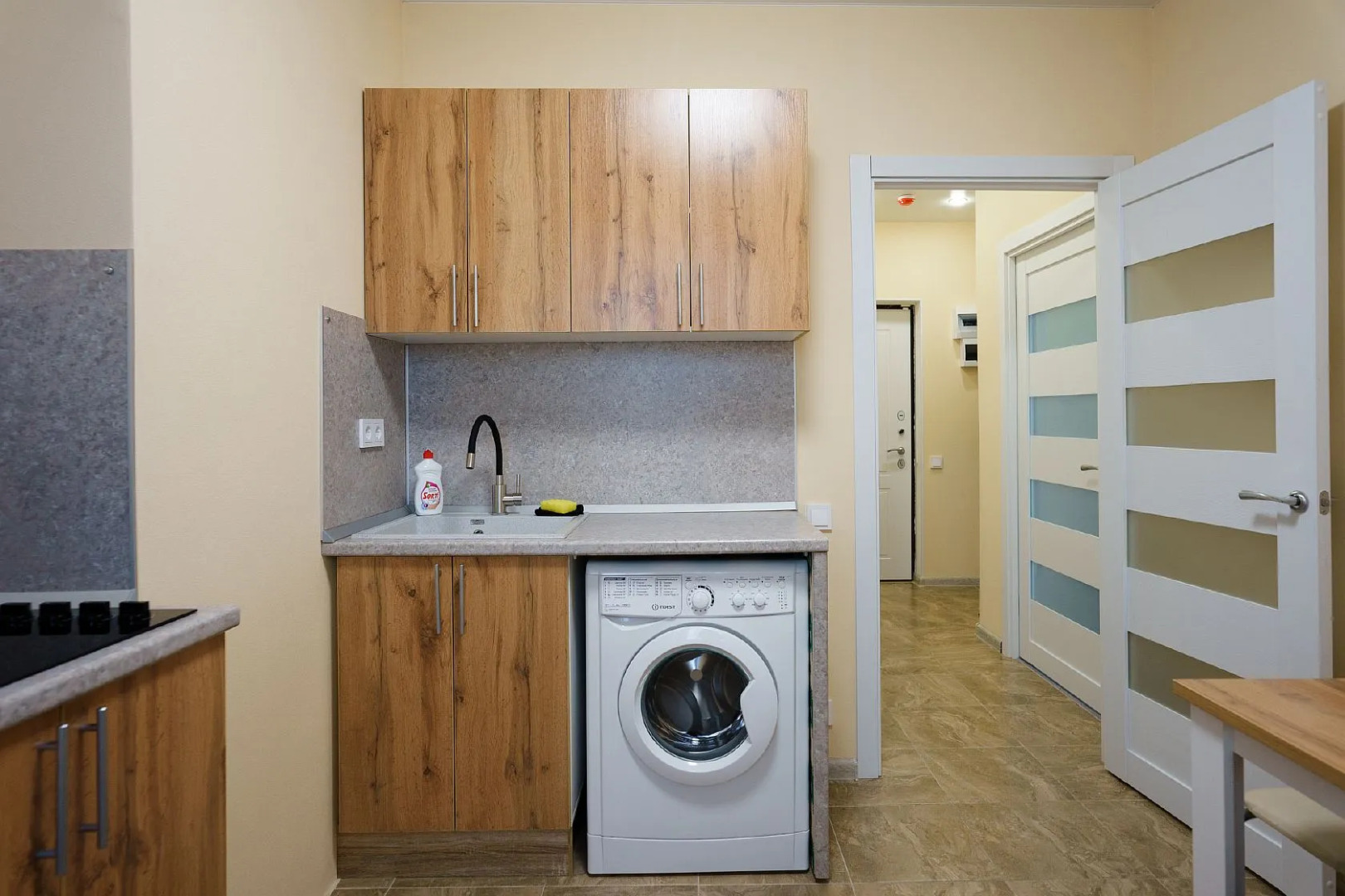 Апартаменты Right Room на Солнечном Бульваре 18