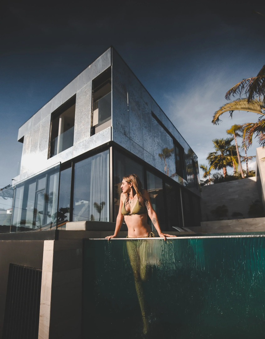 Вилла Saudade futuristic ultra luxury ocean zen retreat