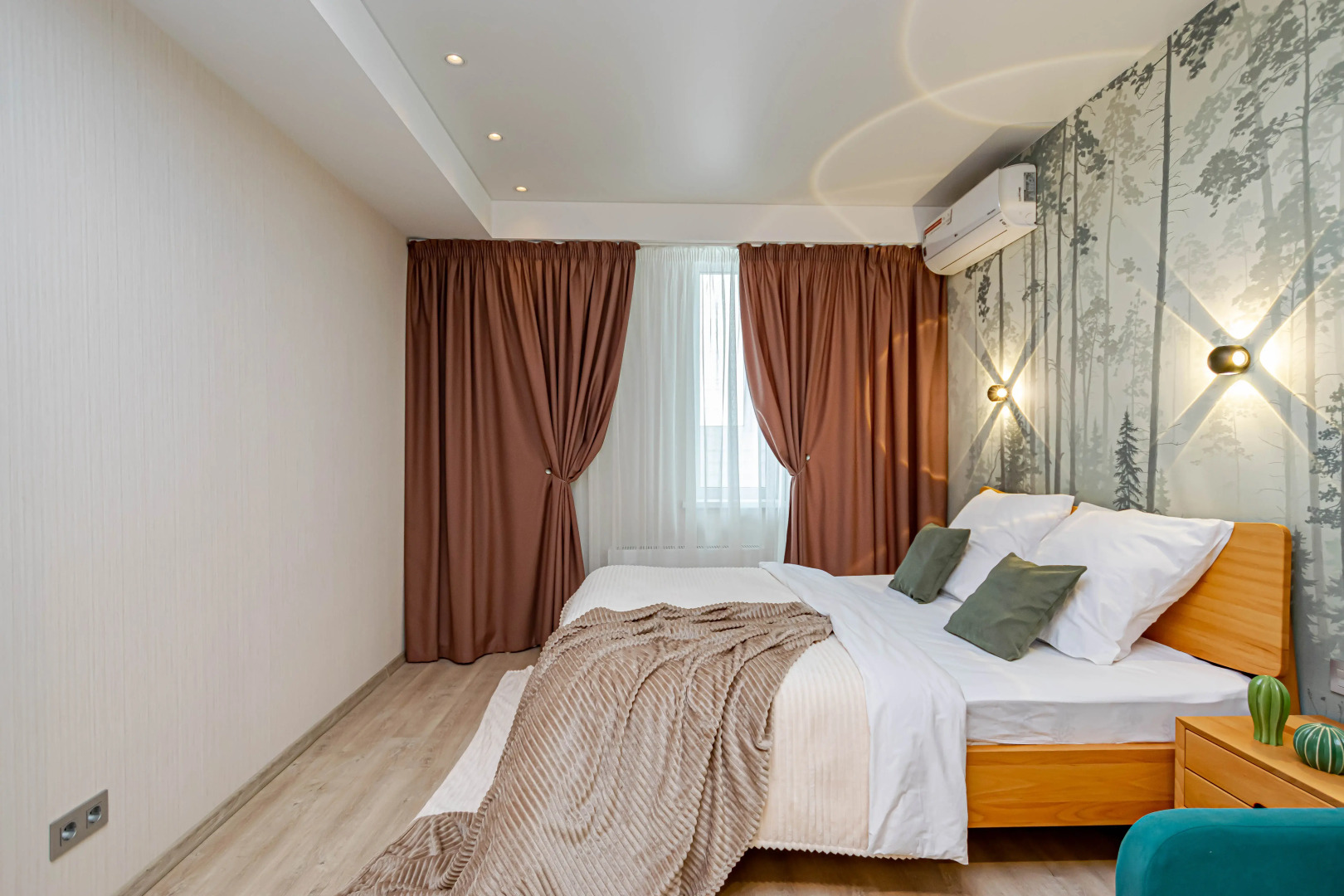 Квартира Cosmos Apart Двухкомнатная Уютная Квартира с Балконом