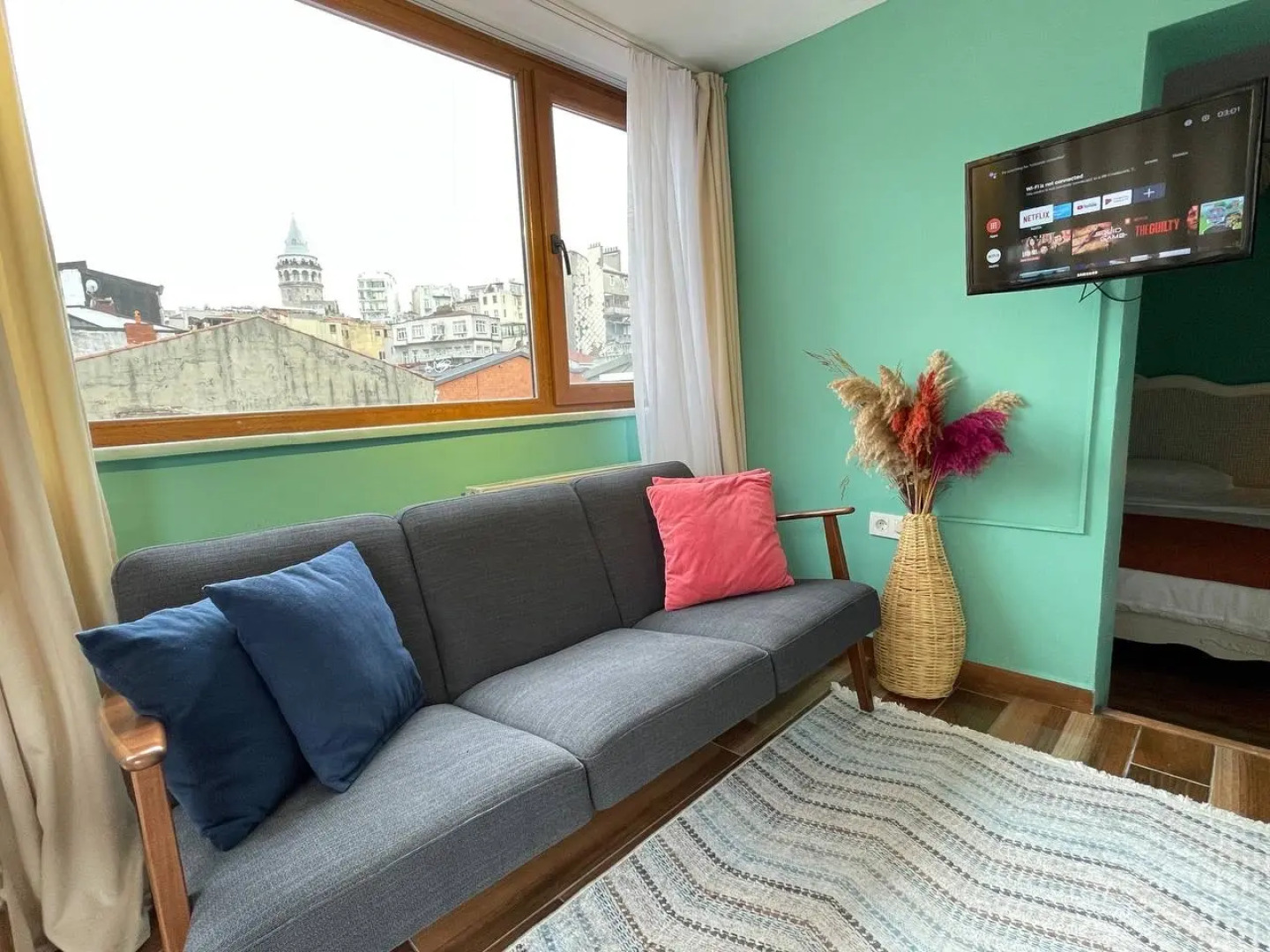 Апартаменты 1 Bedroom Apartment at Galata Istanbul with Shared Rooftop