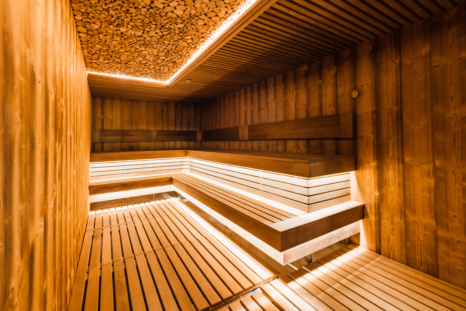 Снега Apart Hotel by Provence