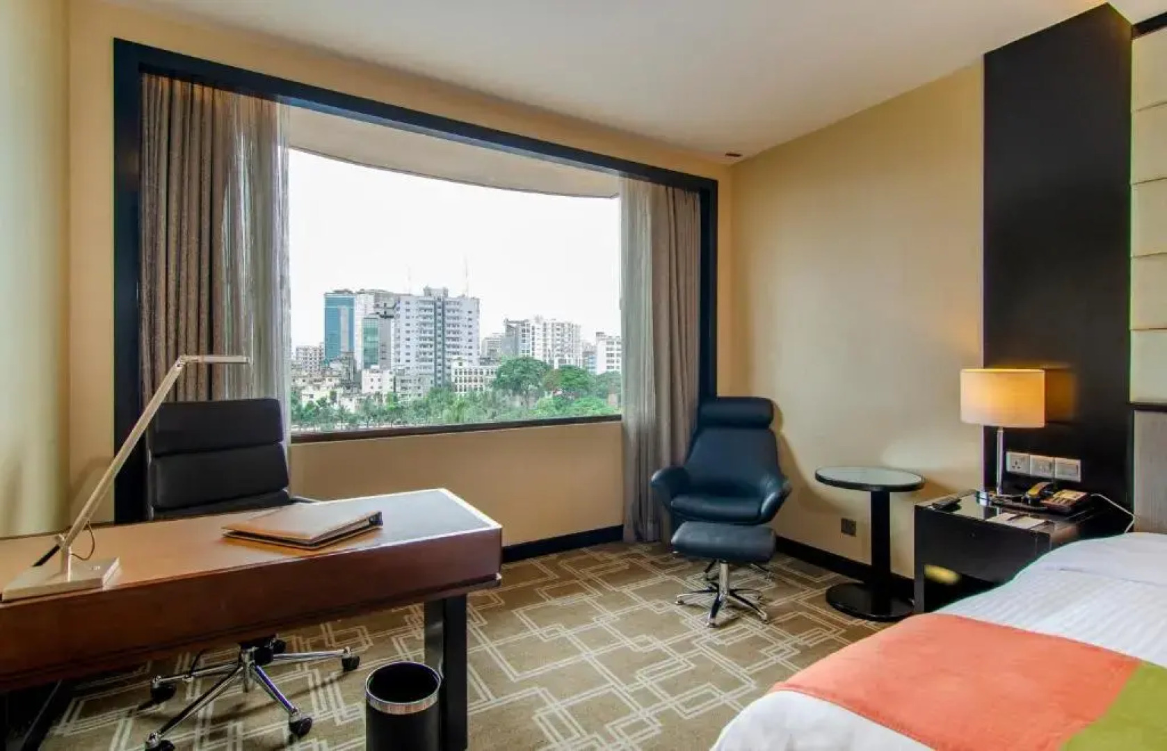 Отель Pan Pacific Sonargaon