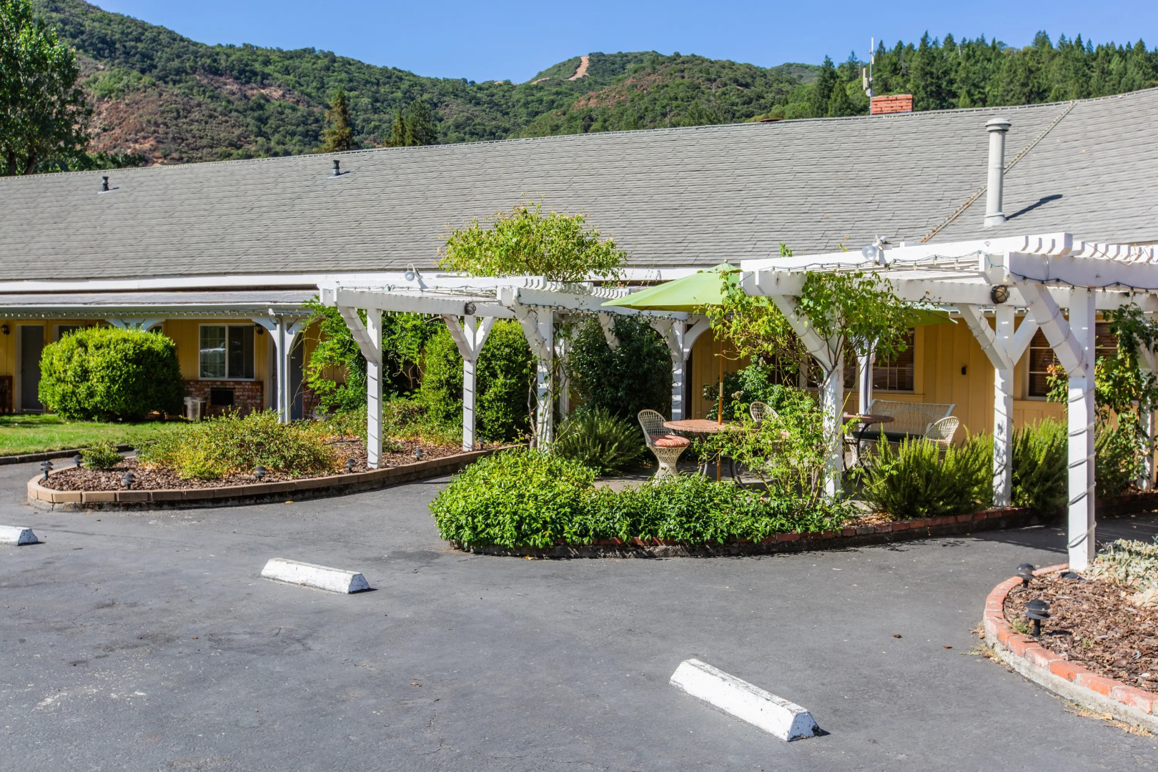 Отель The Lodge at Blue Lakes