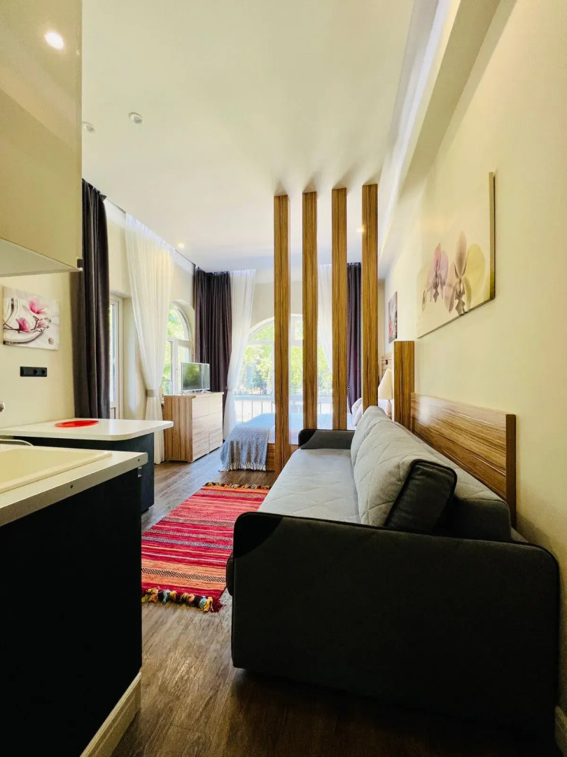 Апартаменты Эмилия с балконом парк Ривьера