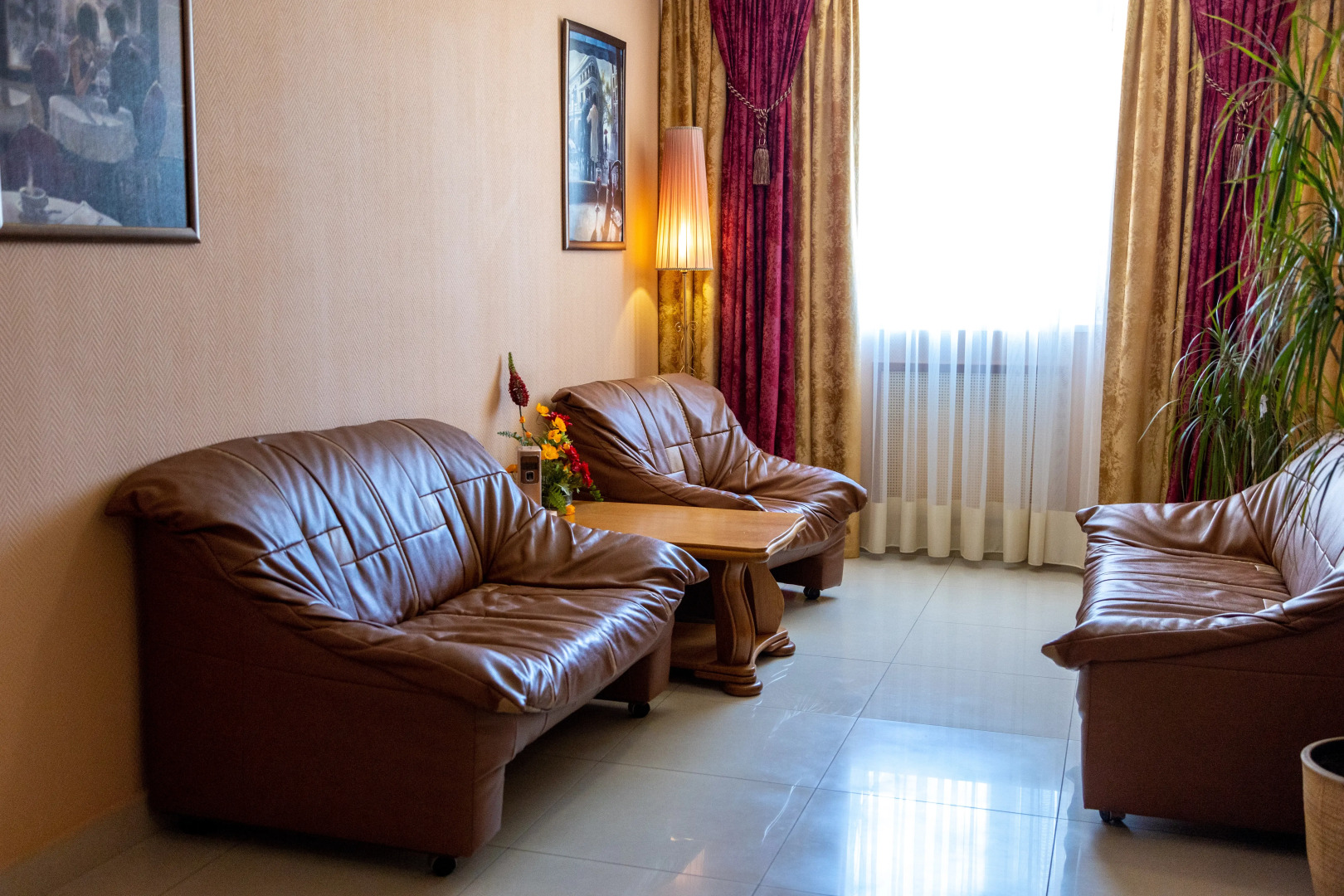 Гостиница Саратовская