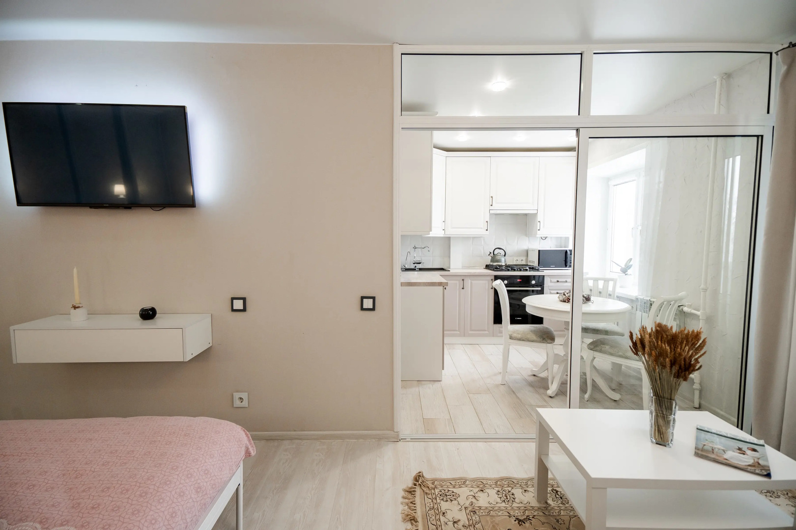 Квартира на Лавровской 6