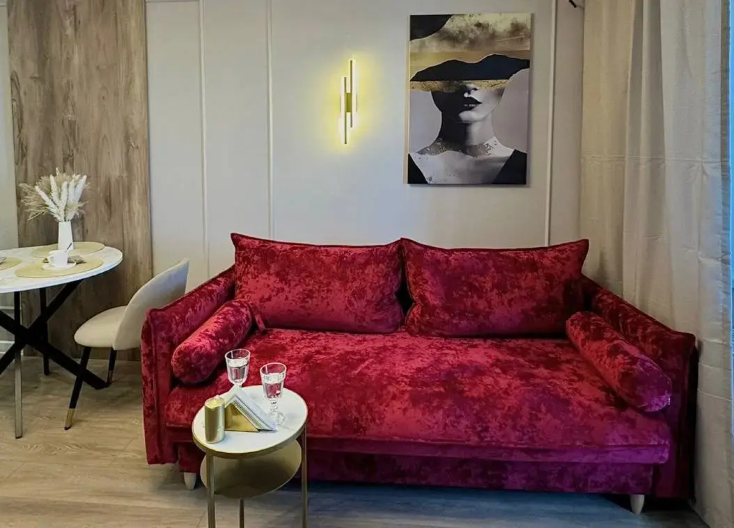 Квартира Поделам Дизайнерская на 14 этаже у арены Трактор