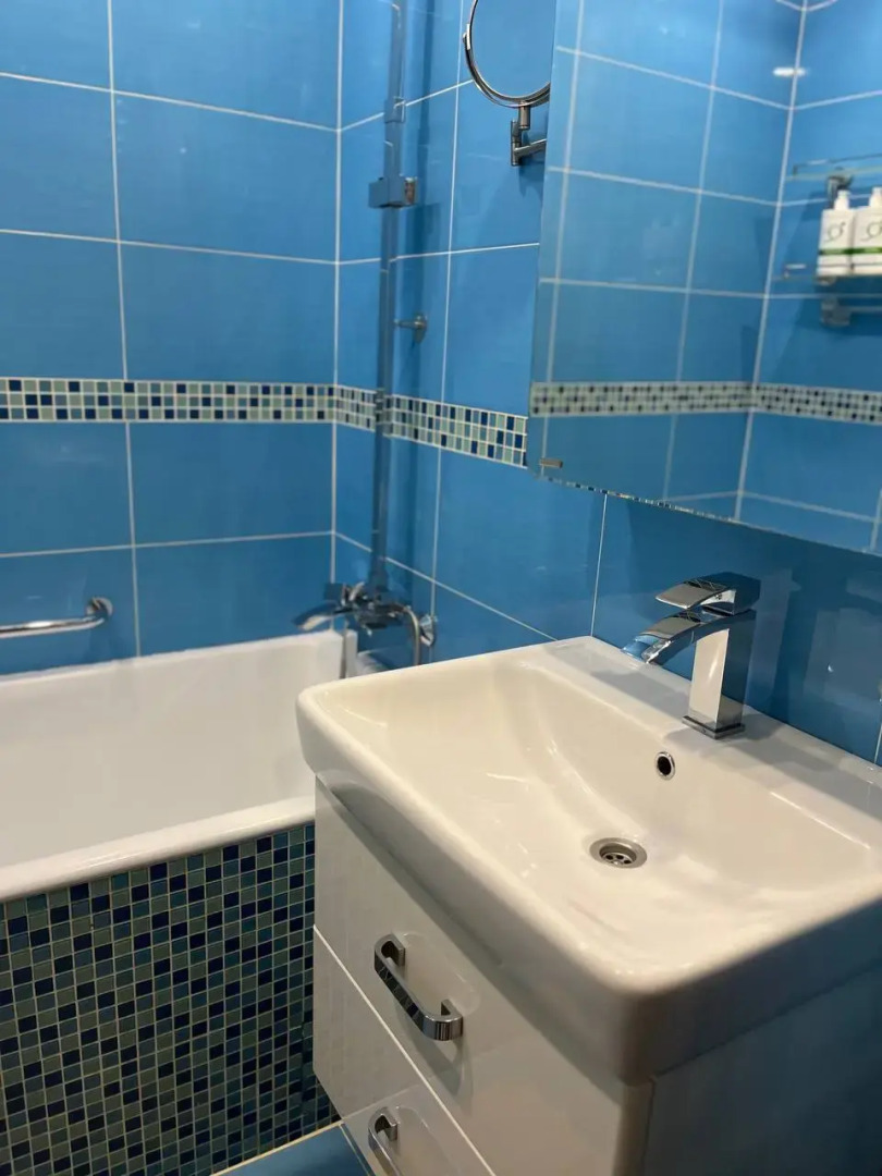 Квартира 2-х комнатная Осенний бульвар