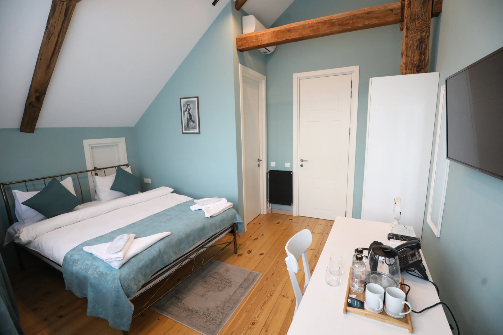 Отель История Тбилиси