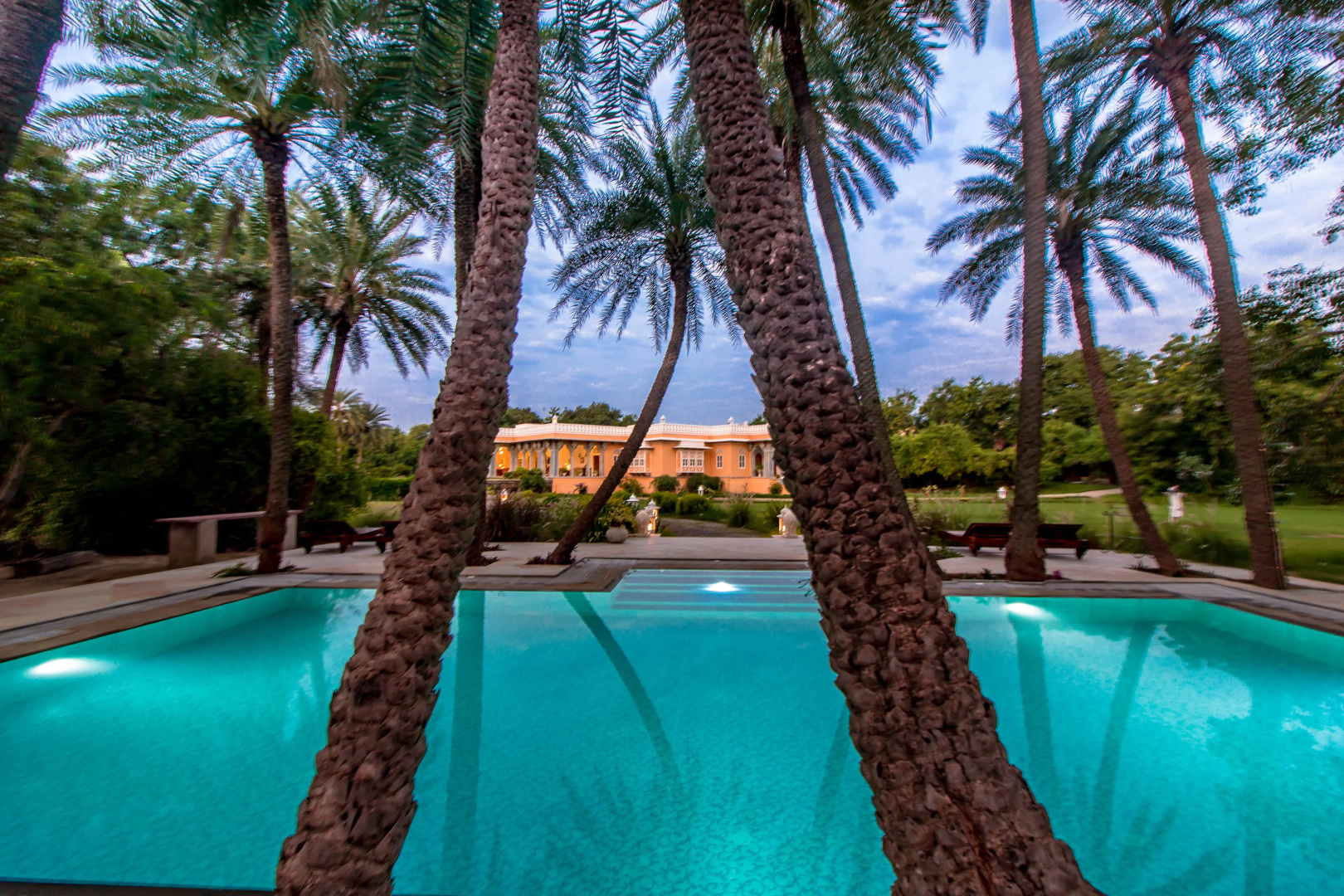 Отель Dev Shree Relais and Châteaux Luxury Deogarh