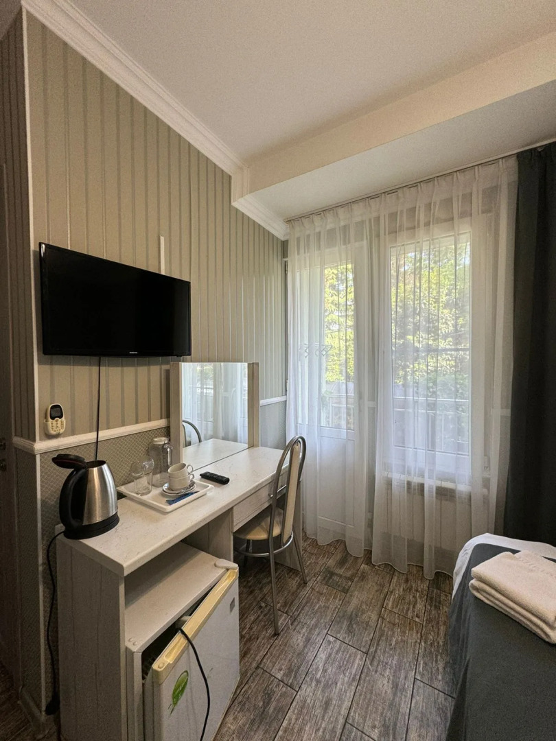 Отель Тростник