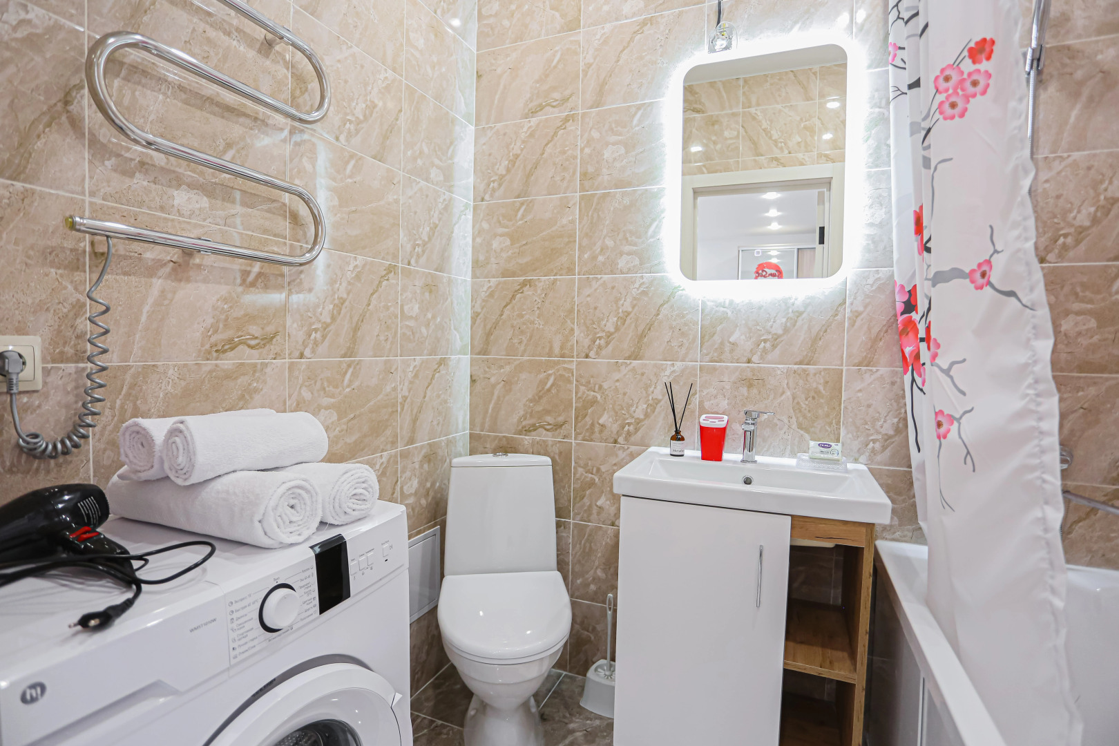 Апартаменты SunSet 2-Оранжерейная 2к1 кв 229