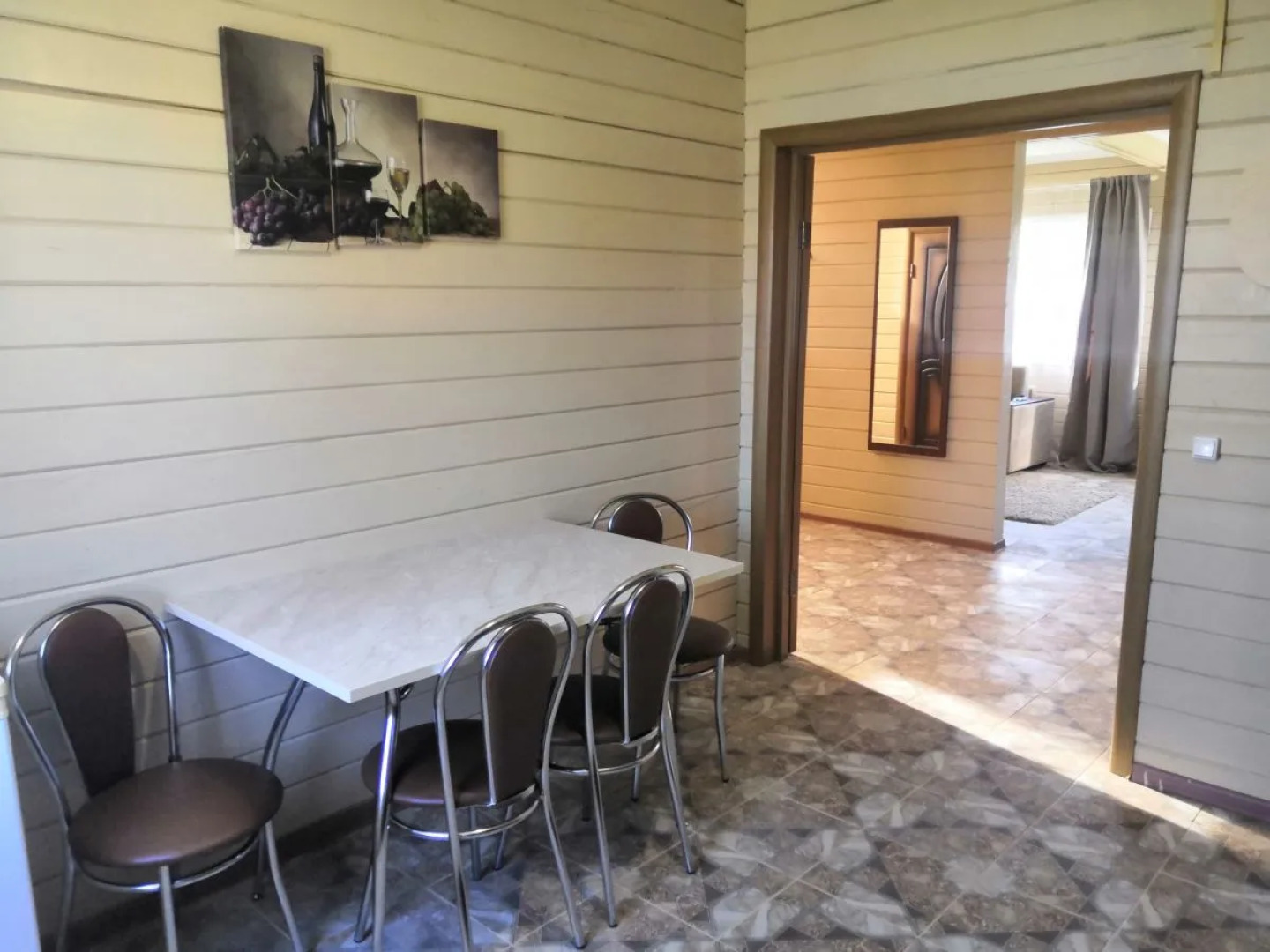 Гостевой дом Коттеджи в аренду Береговая 44